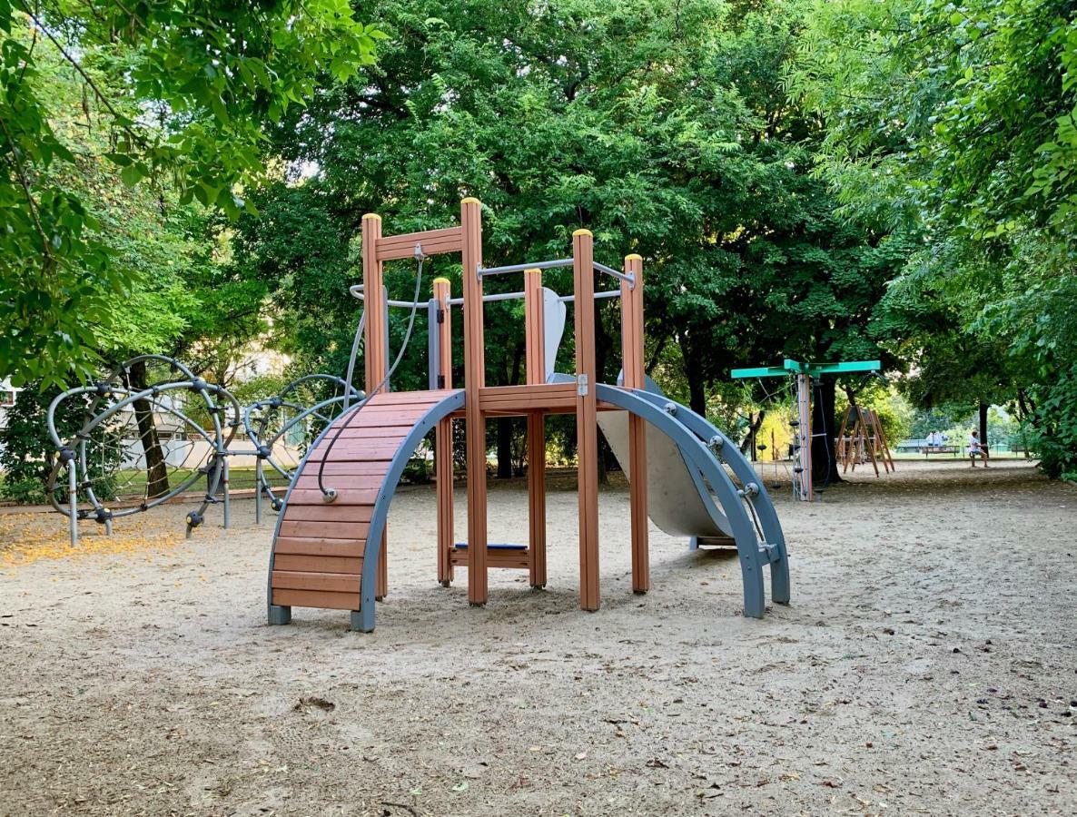 Anita Apartman Hajduszoboszlo Ngoại thất bức ảnh